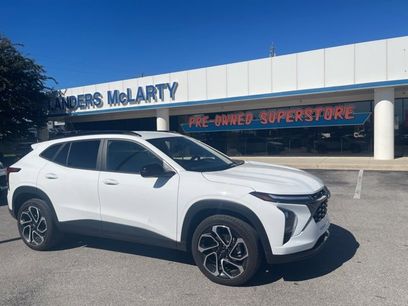 Certified 2025 Chevrolet Trax RS w/ Driver Confidence Package