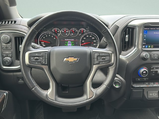 Used 2021 Chevrolet Silverado 1500 LT w/ Z71 Off-Road Package AWD/4WD image 24