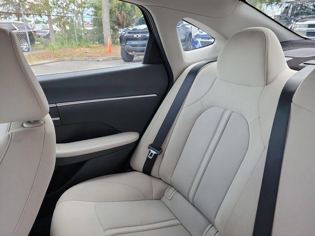 Used 2021 Hyundai Sonata SEL FWD image 15