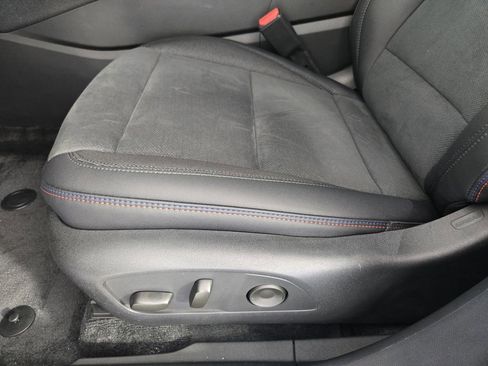 New 2025 Chevrolet Blazer EV RS image 22