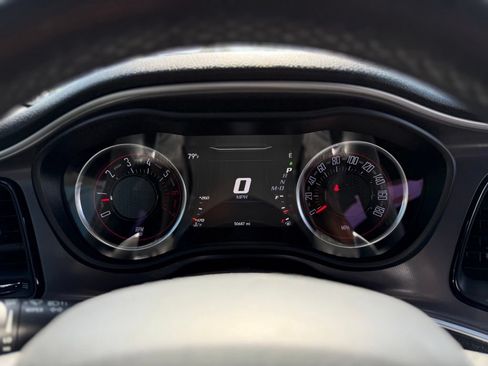 Used 2019 Dodge Challenger R/T Scat Pack RWD image 9