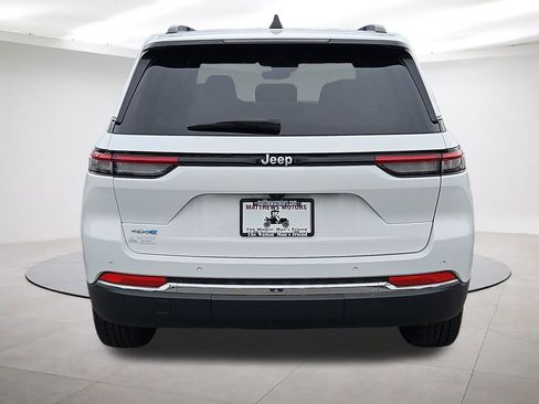 Used 2024 Jeep Grand Cherokee Limited 4xe image 6