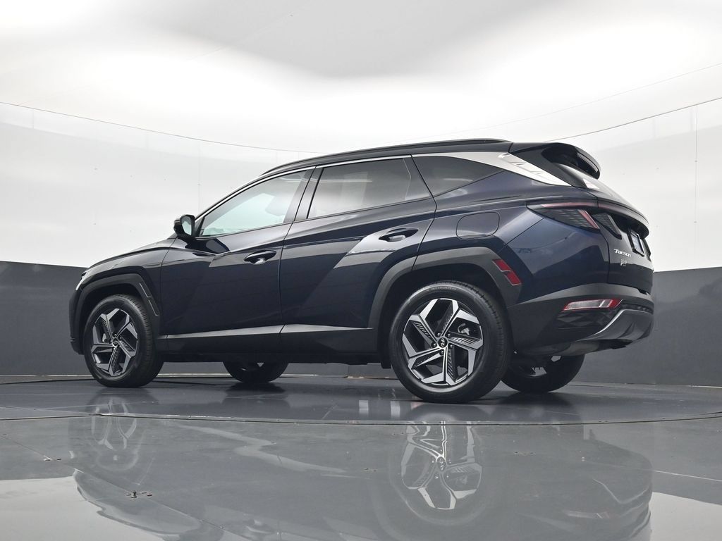 Certified 2023 Hyundai Tucson Limited AWD/4WD image 28