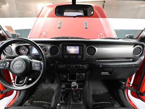 Used 2020 Jeep Wrangler Sport image 23