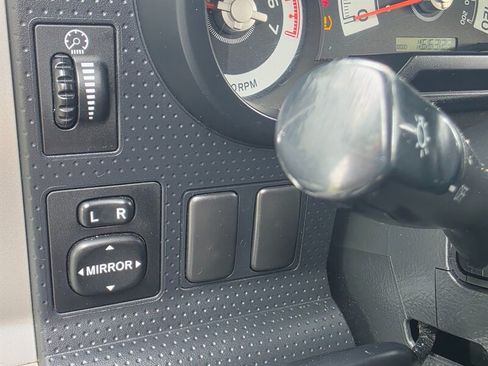 Used 2008 Toyota FJ Cruiser 4WD image 41