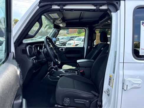 Certified 2021 Jeep Wrangler Unlimited Sport image 11