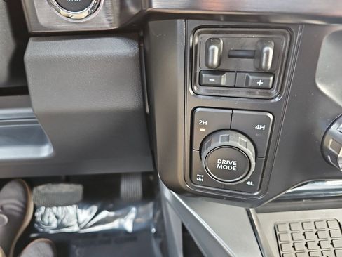 New 2026 Ford F350 Lariat w/ Lariat Ultimate Package image 56