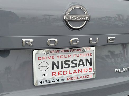 Certified 2023 Nissan Rogue Platinum w/ Platinum Premium Package image 25