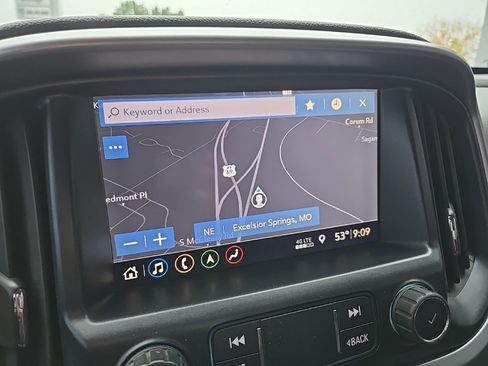 Used 2019 Chevrolet Colorado ZR2 image 4