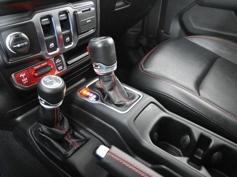 Used 2022 Jeep Wrangler Rubicon w/ Cold Weather Group image 33