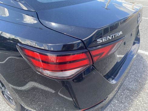 Used 2024 Nissan Sentra SV FWD image 21