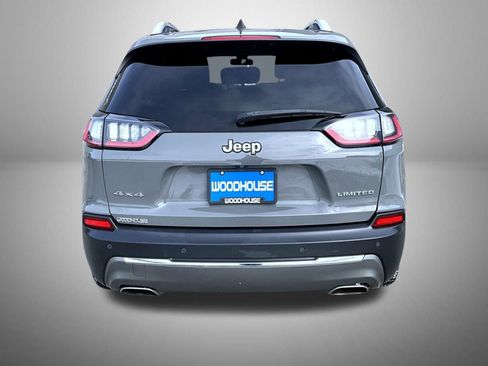 Used 2019 Jeep Cherokee Limited image 6