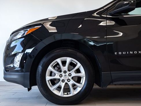 Used 2020 Chevrolet Equinox LT w/ Driver Convenience Package image 27