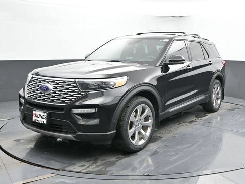Used 2020 Ford Explorer Platinum w/ Premium Technology Package AWD/4WD image 4