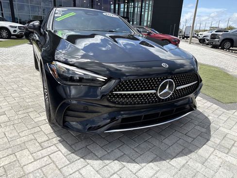 Certified 2026 Mercedes-Benz CLE 300 4MATIC Coupe image 8