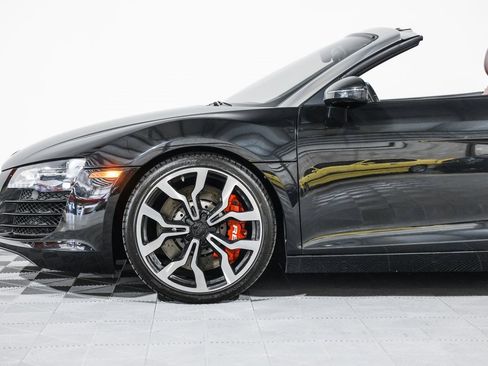 Used 2011 Audi R8 V8 image 14