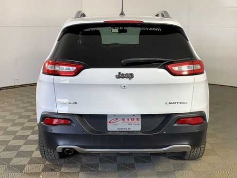 Used 2018 Jeep Cherokee Limited AWD/4WD image 6