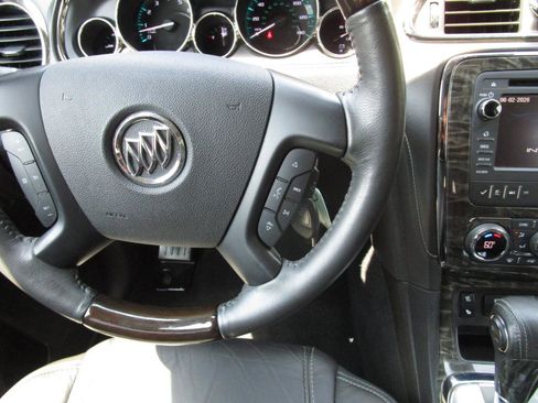Used 2014 Buick Enclave Premium FWD image 13