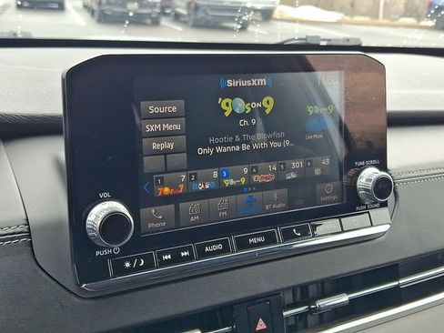 Used 2022 Mitsubishi Outlander ES image 16