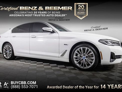 Used 2023 BMW 530e w/ Convenience Package RWD image 1