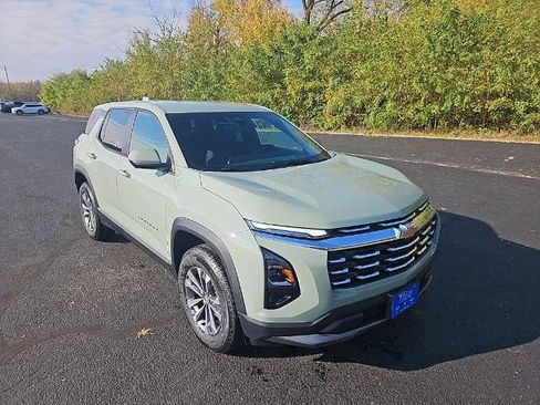 New 2026 Chevrolet Equinox LT w/ Convenience Package II image 8