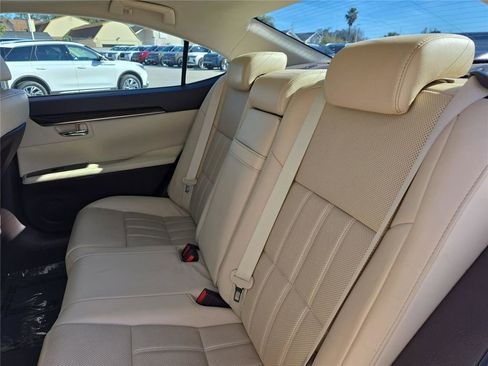 Used 2016 Lexus ES 350 image 17