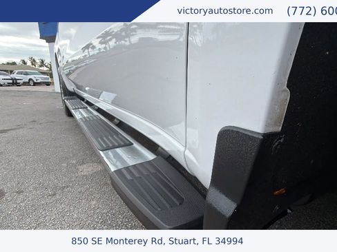 Used 2022 Chevrolet Silverado 1500 LTZ w/ LTZ Premium Package image 13