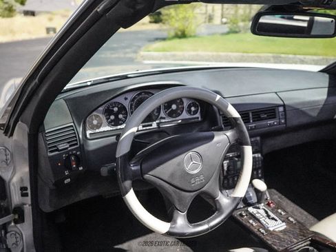 Used 2002 Mercedes-Benz SL 500 image 40