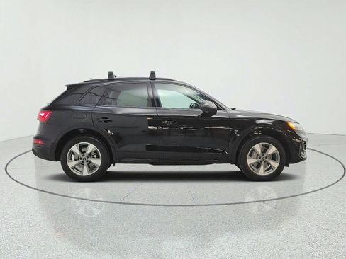 Used 2024 Audi Q5 2.0T Premium Plus w/ Premium Plus Package AWD/4WD image 4