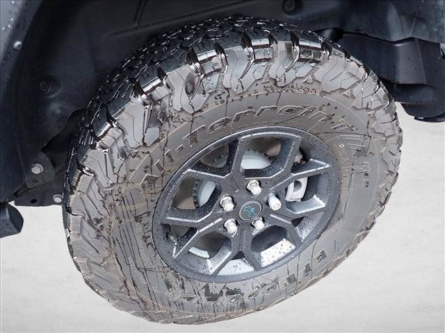 Used 2024 Jeep Wrangler Unlimited AWD/4WD image 6