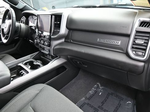Used 2025 RAM 1500 Big Horn image 42