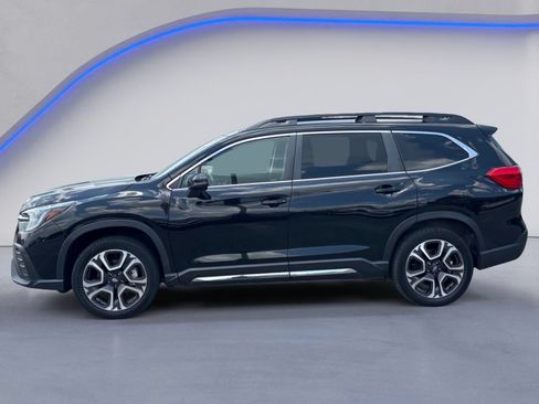 Used 2023 Subaru Ascent Limited AWD/4WD image 3