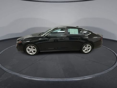 Used 2023 Honda Accord LX image 5