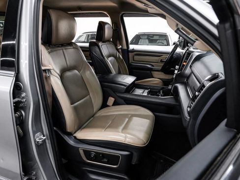 Used 2019 RAM 1500 Limited w/ Advanced Safety Group AWD/4WD image 44