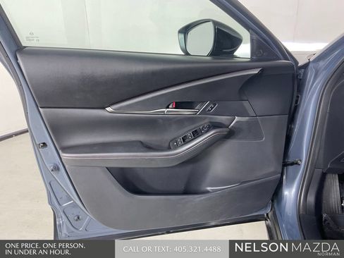Used 2024 MAZDA CX-30 AWD 2.5 S w/ Preferred Package image 17