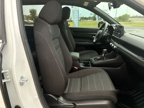 Used 2023 Honda CR-V Sport image 12