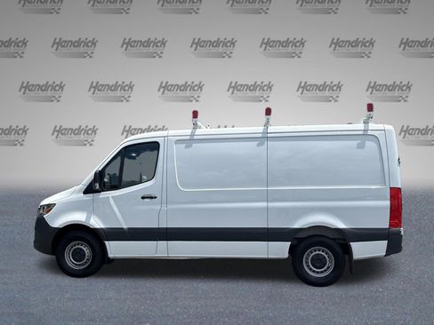 Used 2024 Mercedes-Benz Sprinter 2500 image 7
