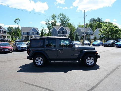 Used 2020 Jeep Wrangler Unlimited Sport S AWD/4WD image 8