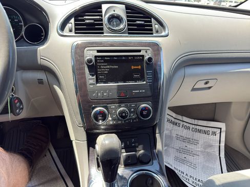 Used 2017 Buick Enclave Convenience FWD image 17