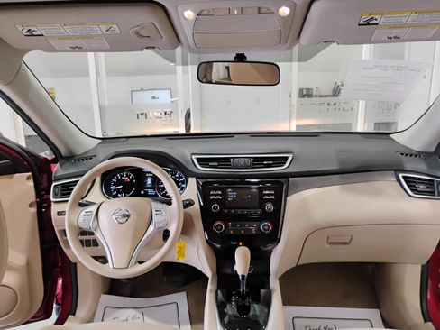 Used 2015 Nissan Rogue S FWD image 51