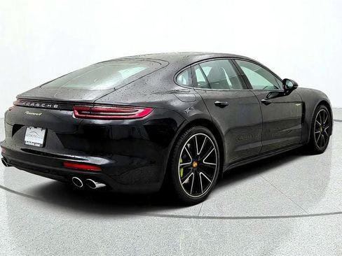 Used 2018 Porsche Panamera 4 AWD/4WD image 5
