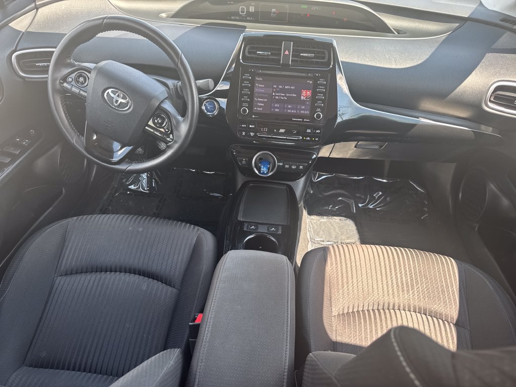 Used 2022 Toyota Prius Prime LE FWD image 17