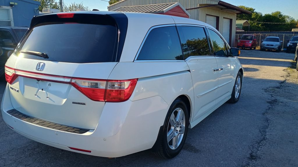 Used 2012 Honda Odyssey Touring image 4