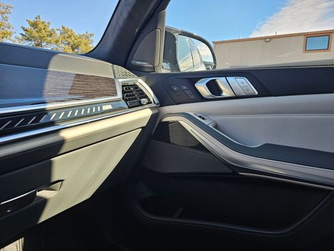 New 2026 BMW X7 M60i image 58