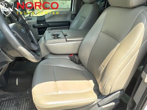 Used 2022 Ford F350 XL w/ Power Equipment Group image 25