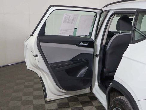 Used 2024 Volkswagen Taos S AWD/4WD image 19