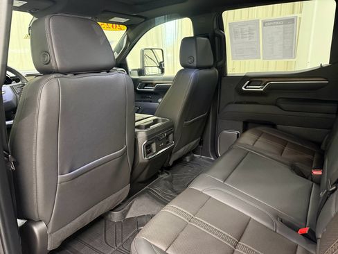 Certified 2025 Chevrolet Silverado 1500 High Country w/ High Country Premium Package image 19