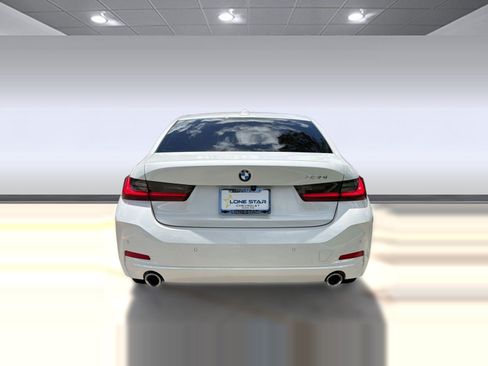 Used 2024 BMW 330i Sedan w/ Premium Package RWD image 10