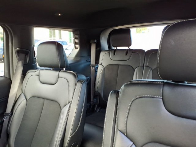 Used 2024 Jeep Grand Cherokee L Laredo AWD/4WD image 16