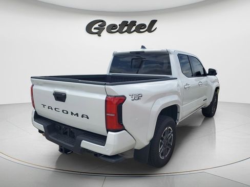 Used 2024 Toyota Tacoma TRD Sport w/ TRD Sport Upgrade Package RWD image 3